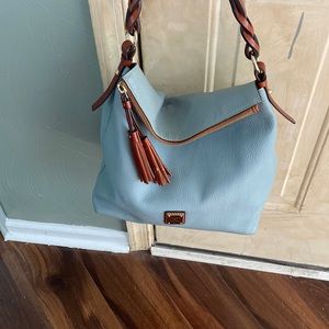 Dooney an Bourke shoulder bag